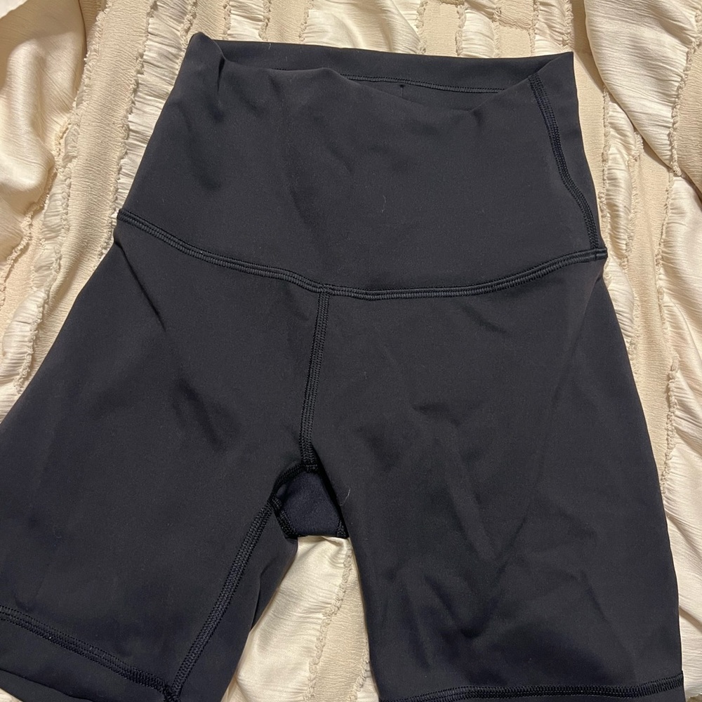 lululemon black biker shorts